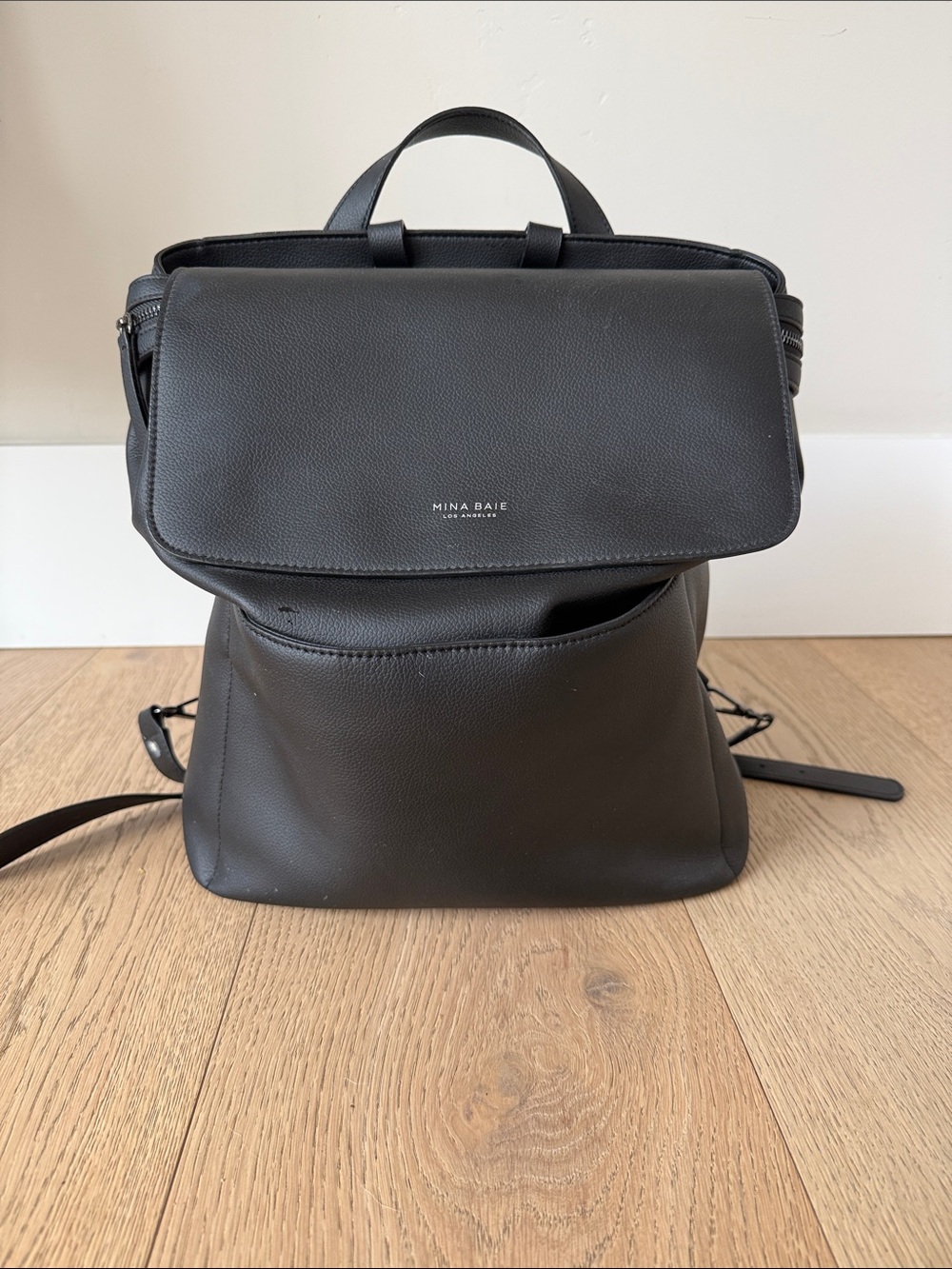 Mina Baie Black Leather Backpack